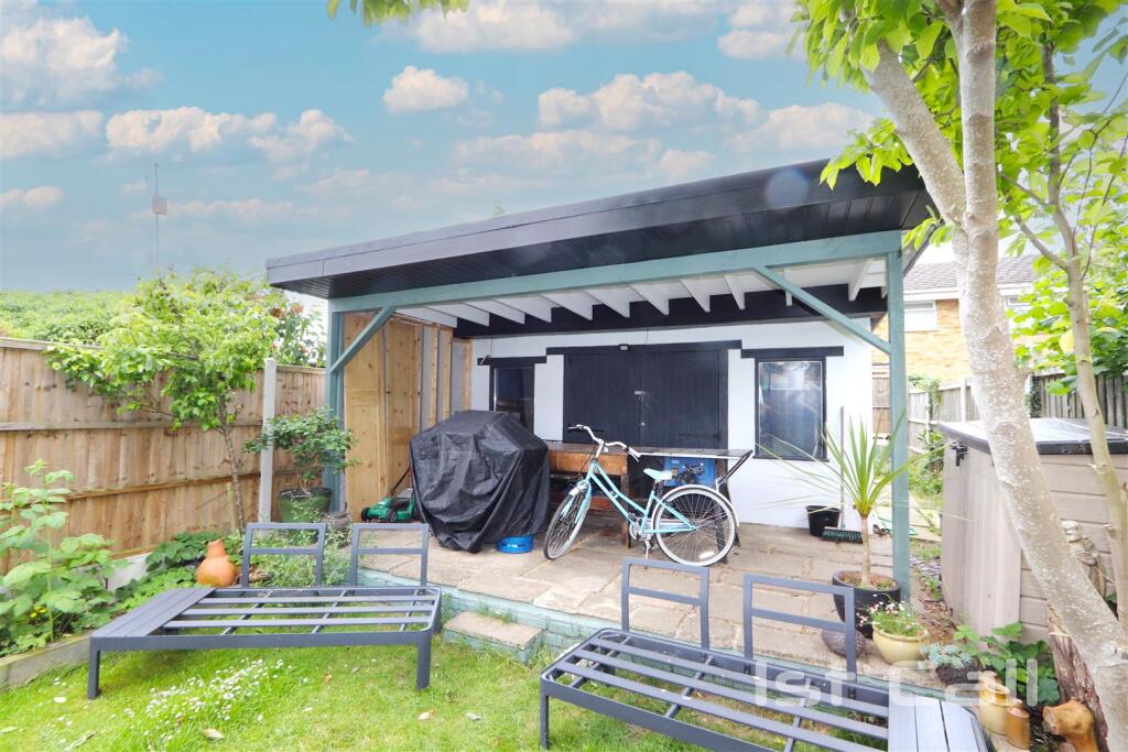 Garden Building