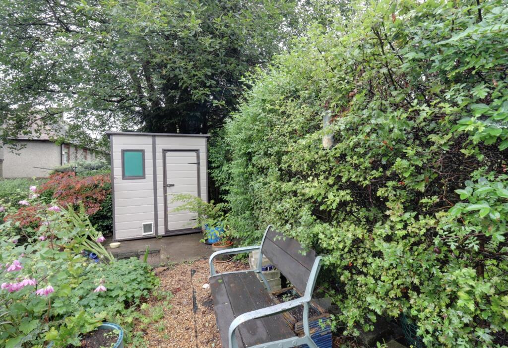 Garden 3 seating area