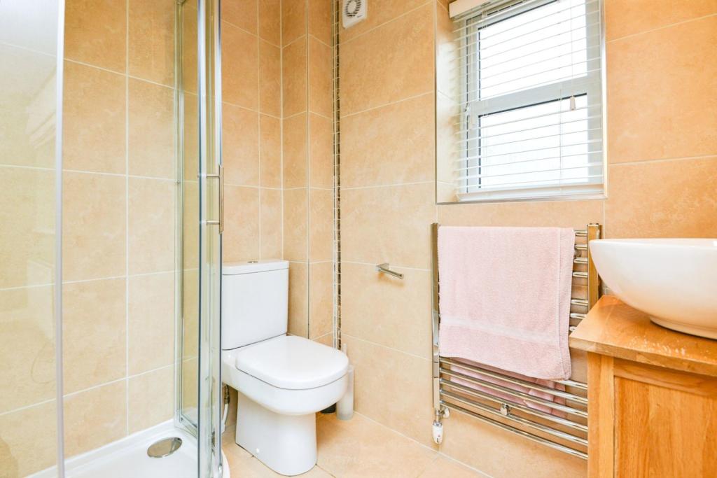 Master En-suite