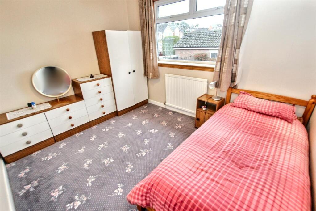 16- Bedroom Three_blurred.jpg