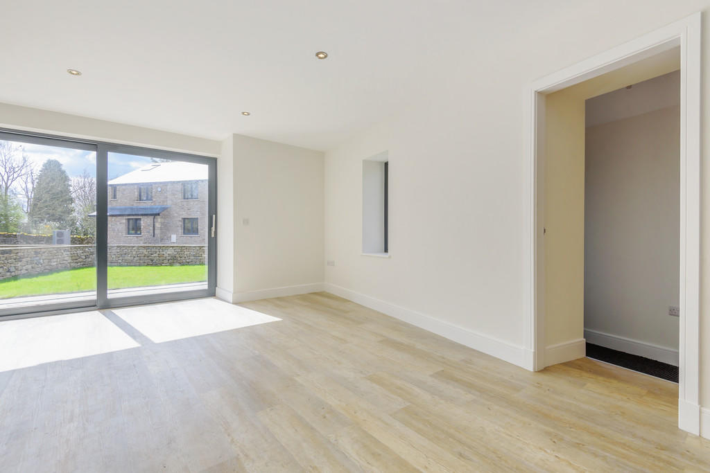 Open Plan Dining ...