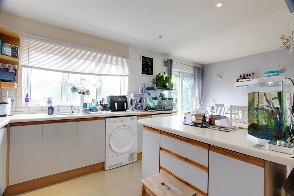 IMG_8621-IMG_8623 k2.jpg