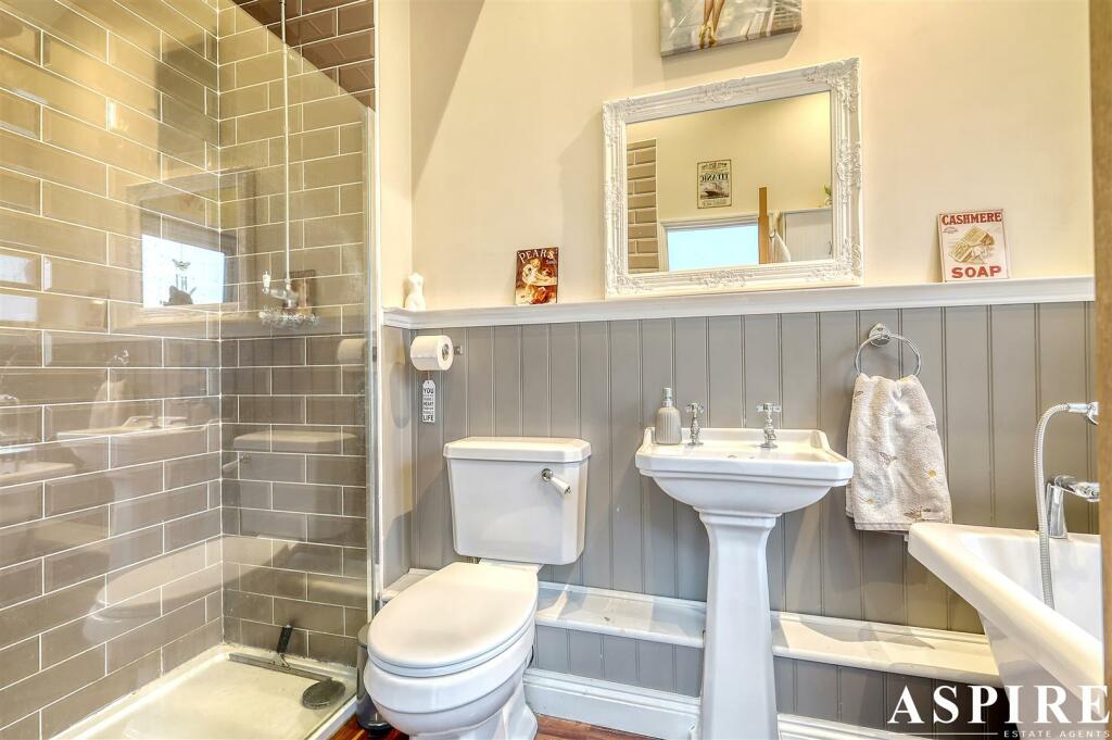 img_3894_22 copy.jpg