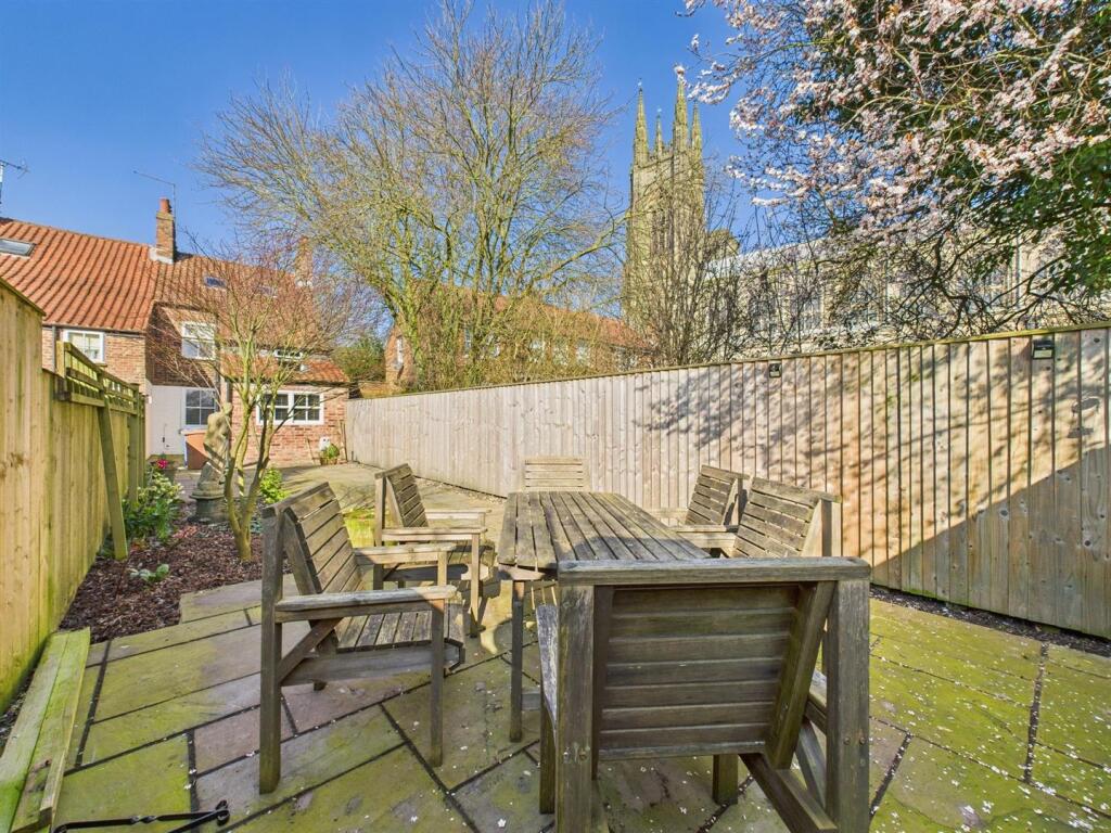 Garden: