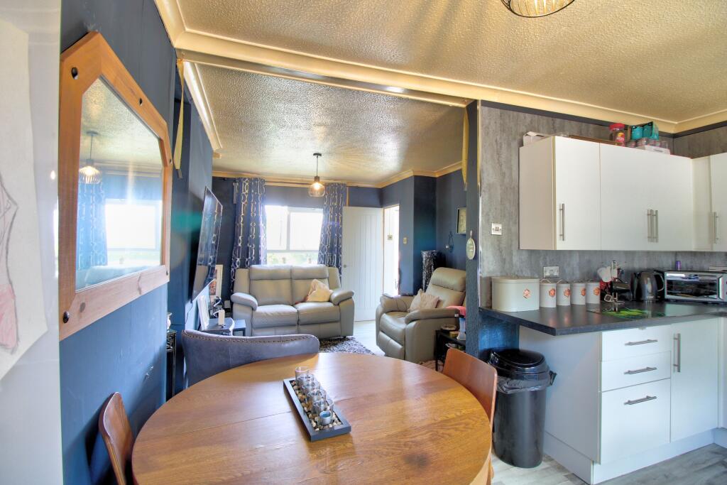 IMG_4910_1_2Interior4