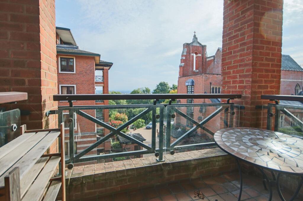 52 Chasewood Park, Harrow on the Hill Harrow HA1 3YR