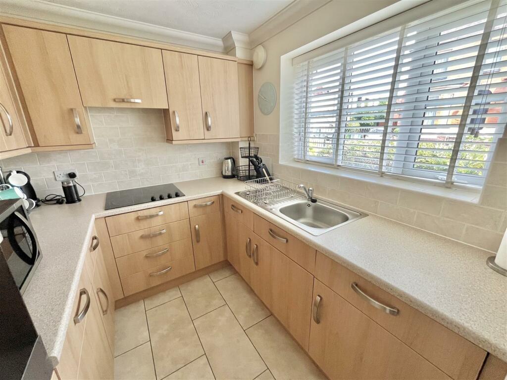 Kitchen.jpg