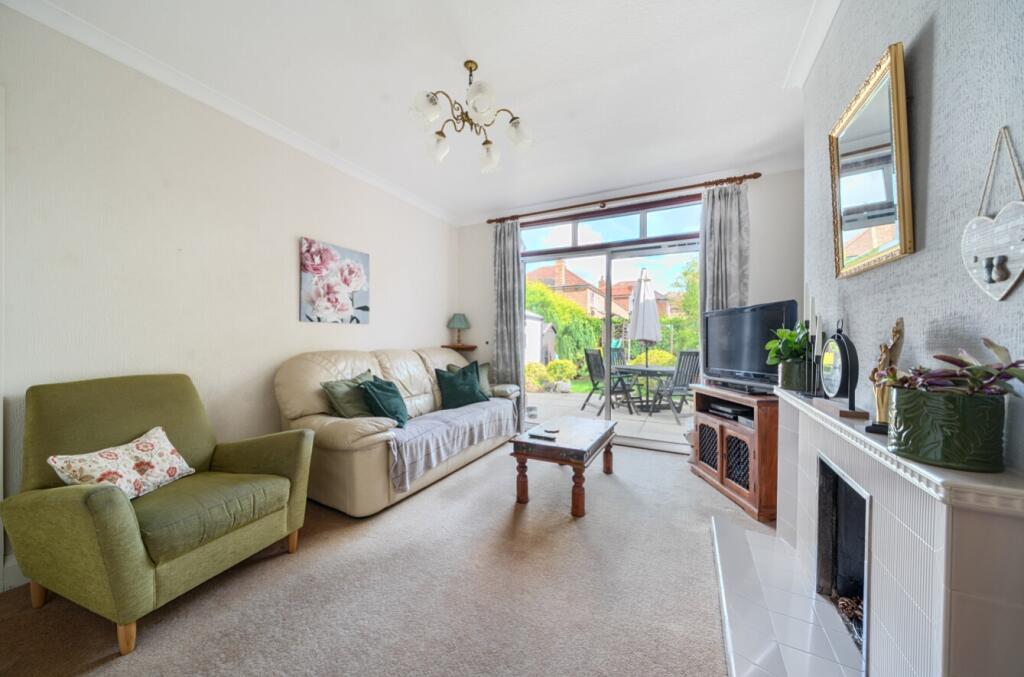 1356217-10-68c9f0f947c35-ARW-1