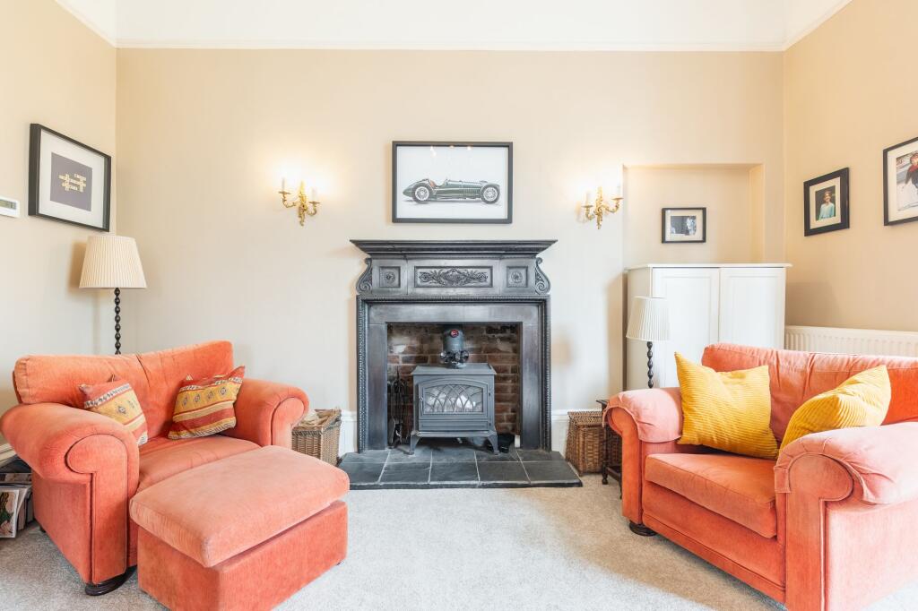 Feature fireplace to snug