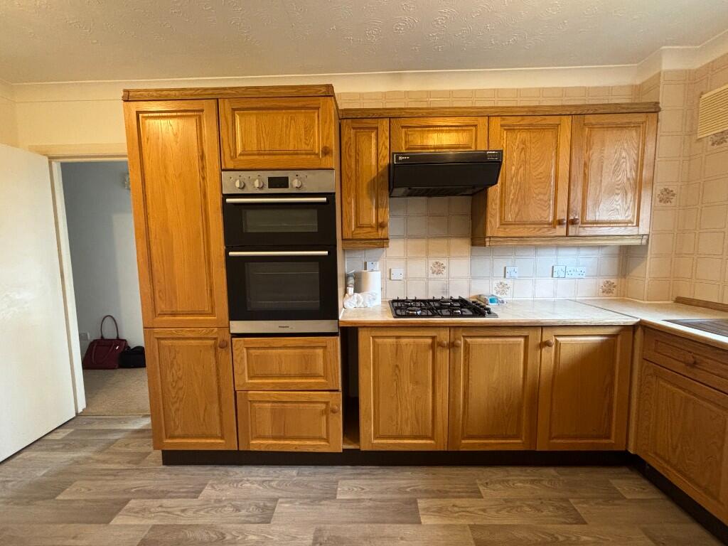 Kitchen/Breakfast Rm