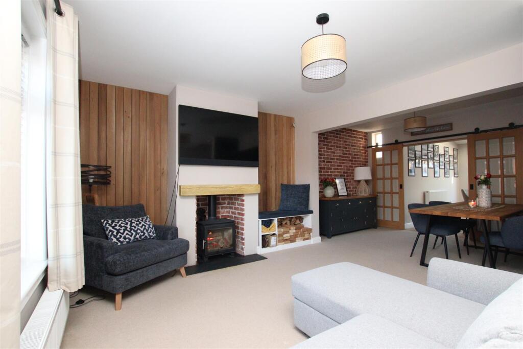 Living Dining Room.JPG