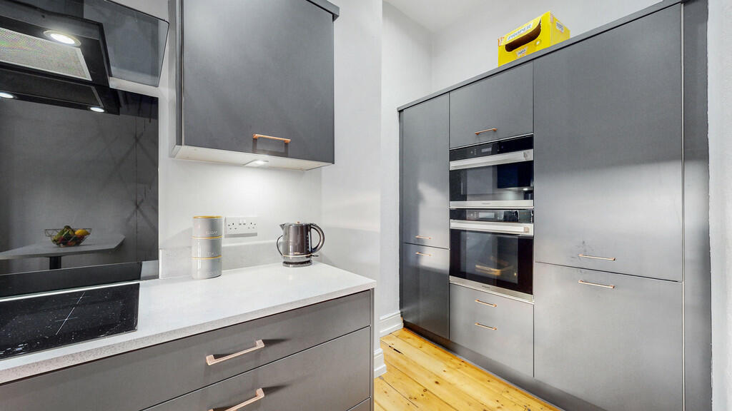 20-print-53 White...