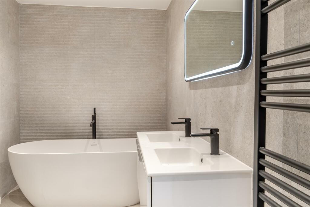 8628166-interior29.jpg