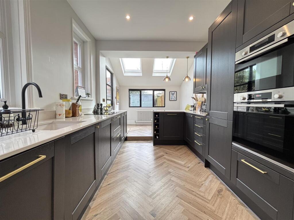 New street Kitchen.jpg