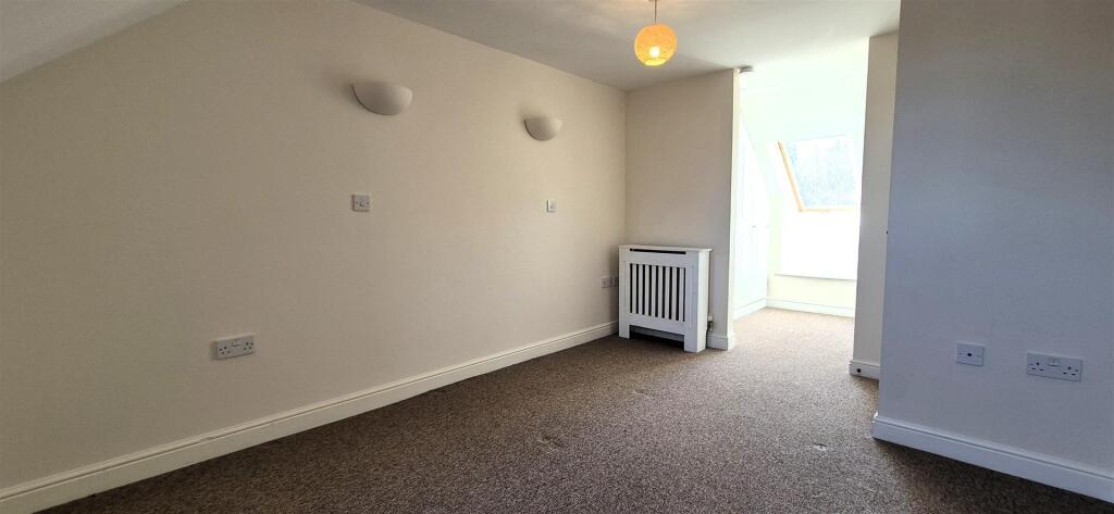 Bedroom 3 b.jpg