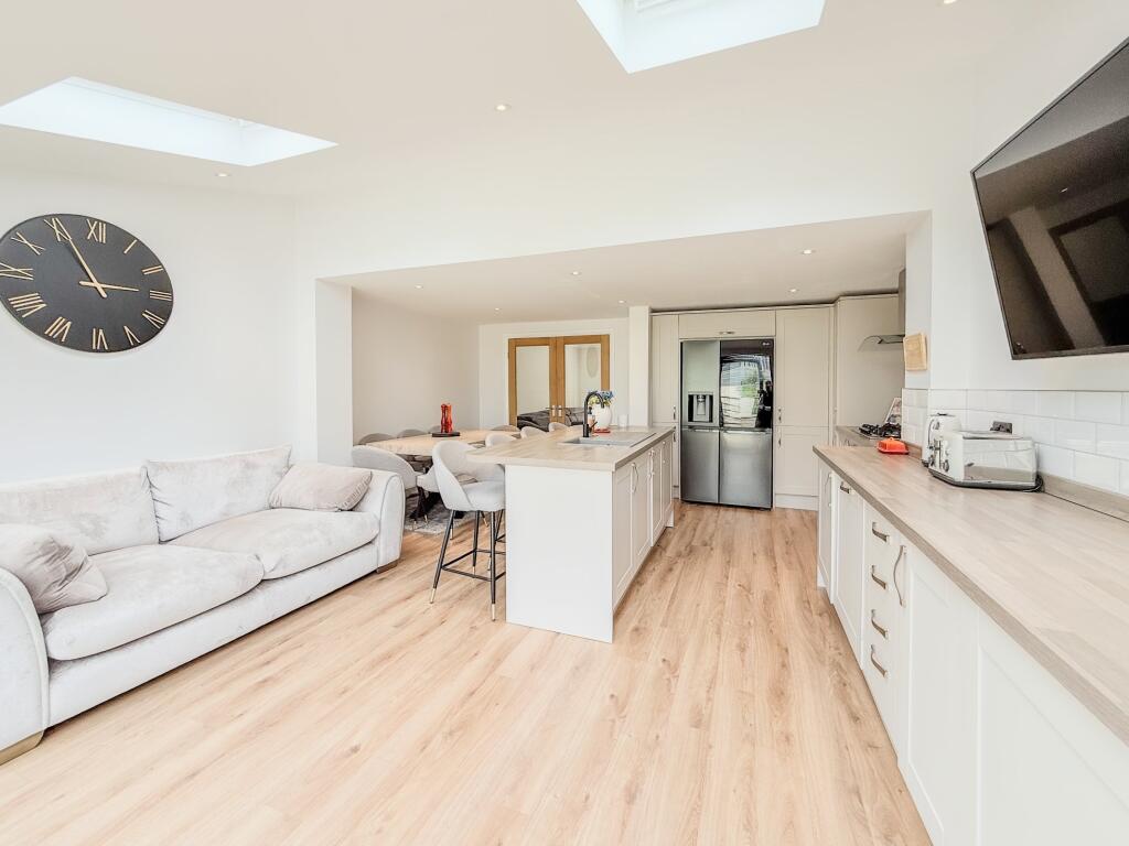 Kitchen/Diner/Family