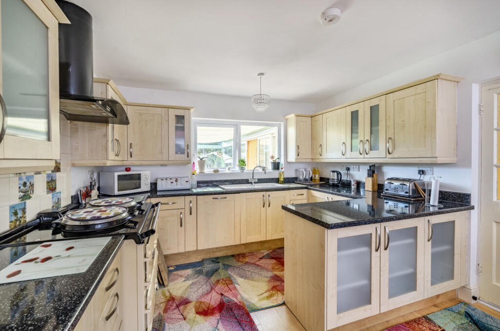 1328380-11-6880fd...