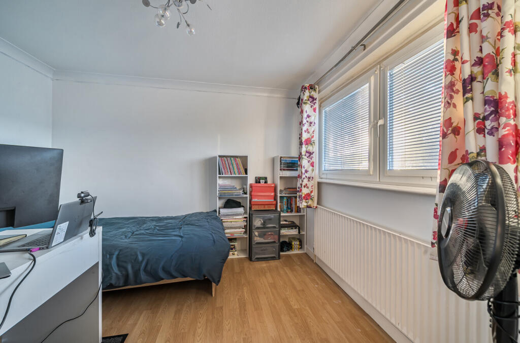 1395362-14-695bdd...