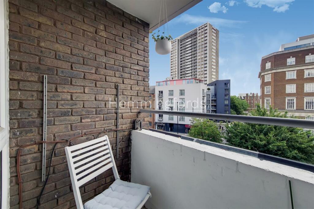 4_Balcony 1-1.jpg