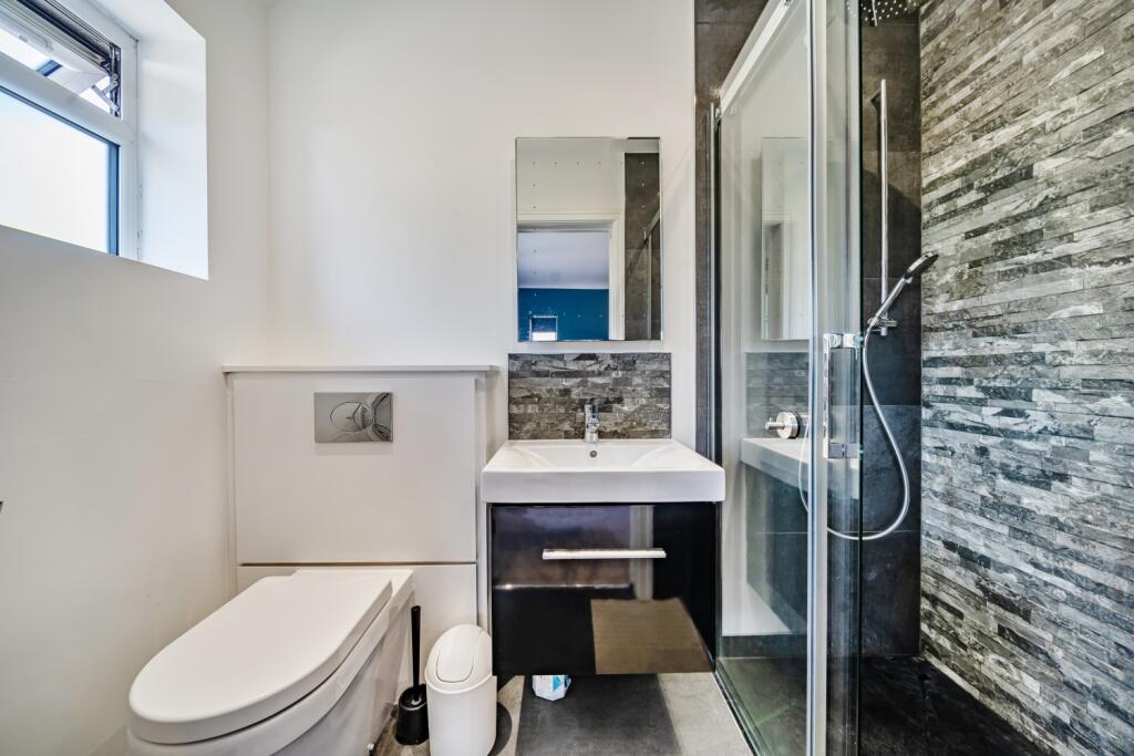 EweMove Sale 175 Dane Road 