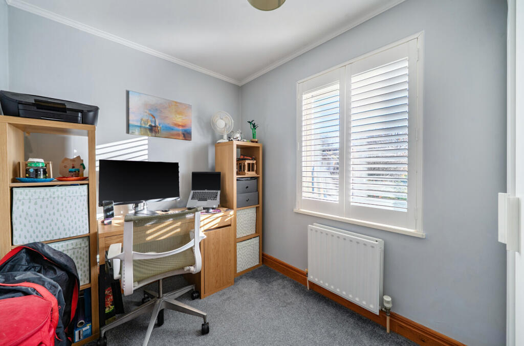 1387965-2-693acca...