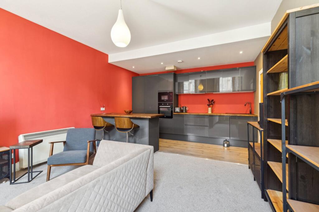 Living/Kitchen