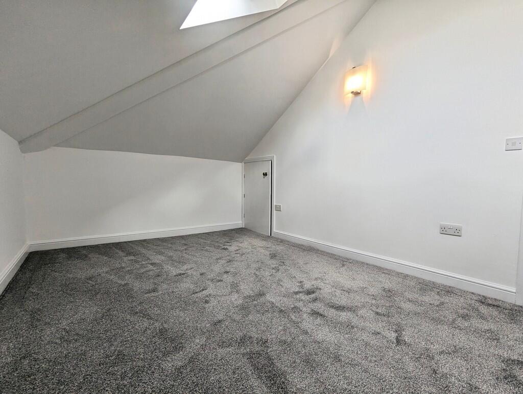 20c3290f-PXL_2025...