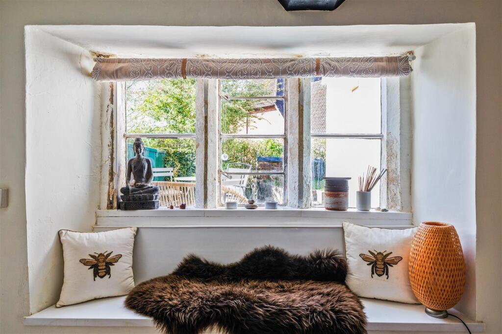 89761_27 Lower Street(11).jpg