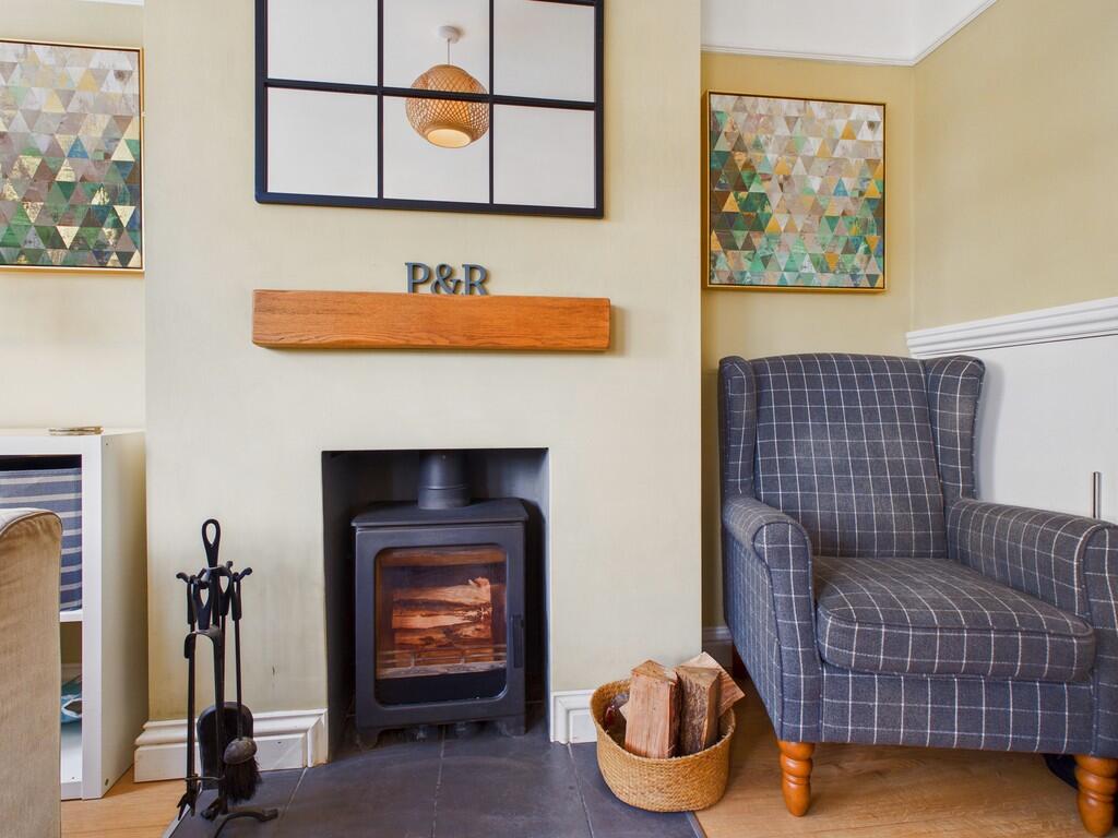 CAM05068G0-PR0059...