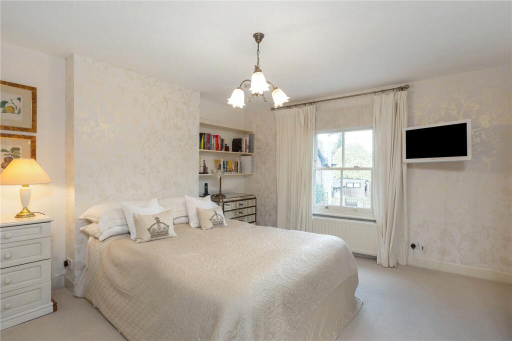 Principal Bedroom