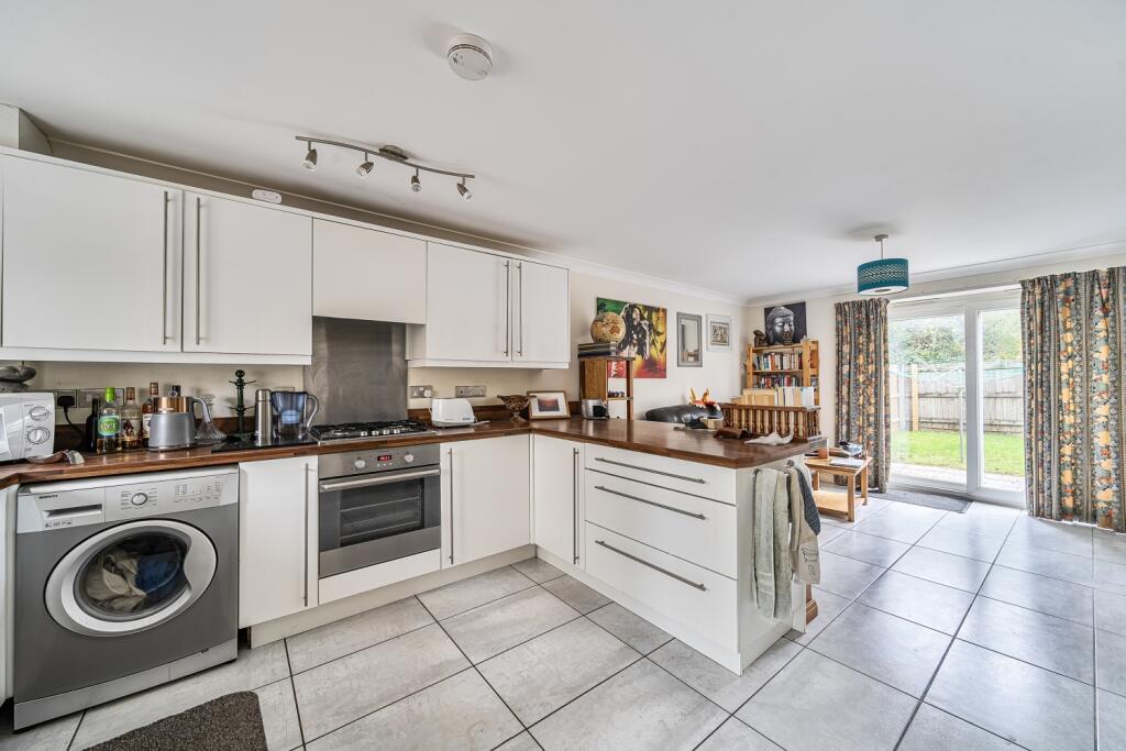 1353123-18-68e90f6214ac2