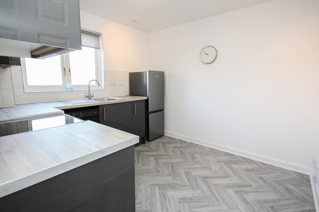 208 Waverley - Sm...