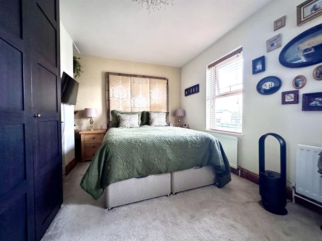 Bed 1