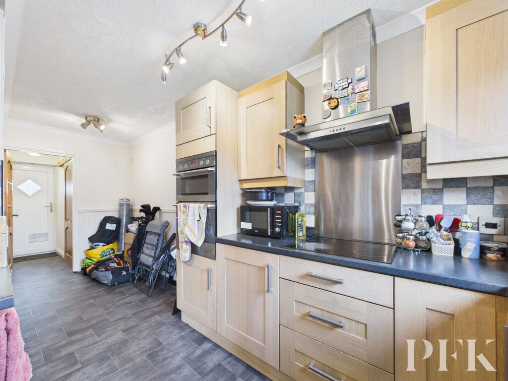 Kitchen to Breakfast / Dining