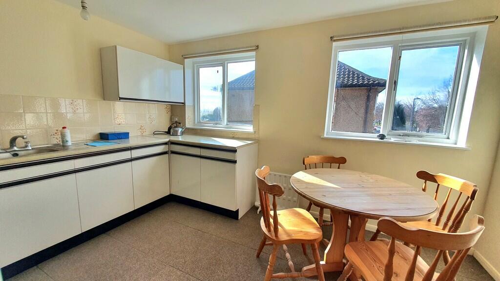 Kitchen R1