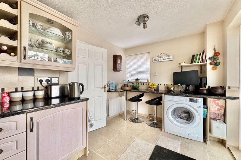 Kitchen - B/Fast