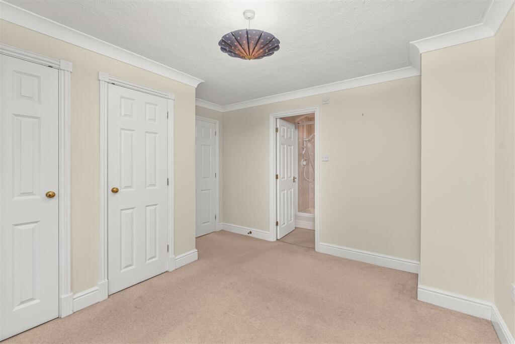 20 Lake Walk, Adderbury-23.jpg