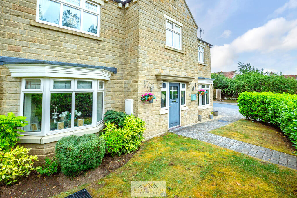 Front of house 1....