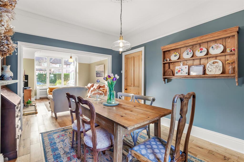Dining Room 2.jpg