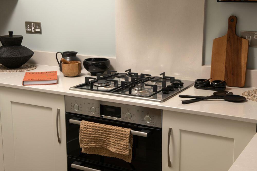 4 Dalton Gardens The Farnhill Internals Kitchen 2