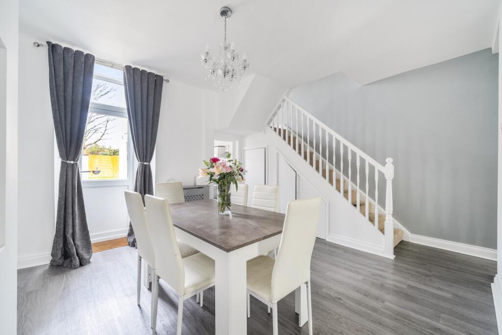 1383397-9-6926e038cf023