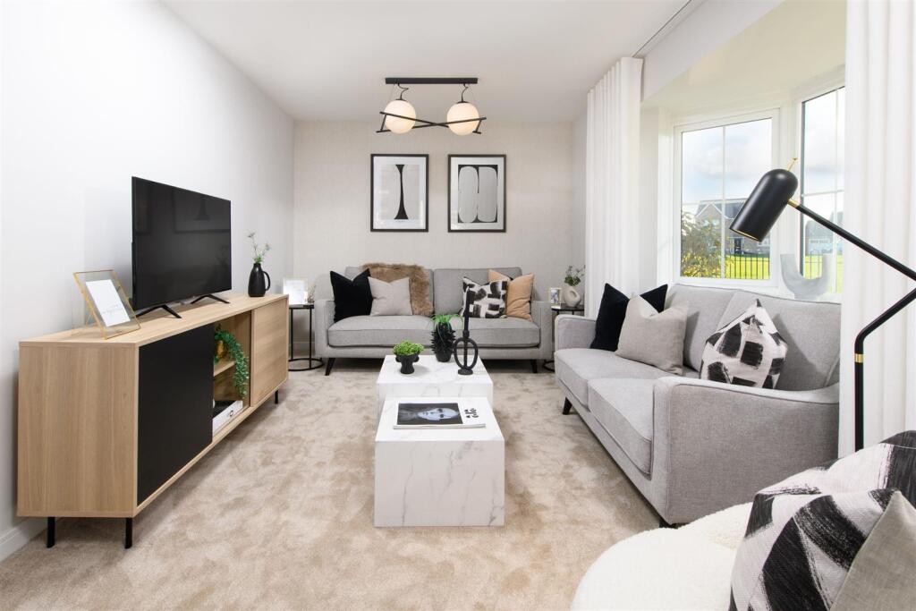Lounge Show Home
