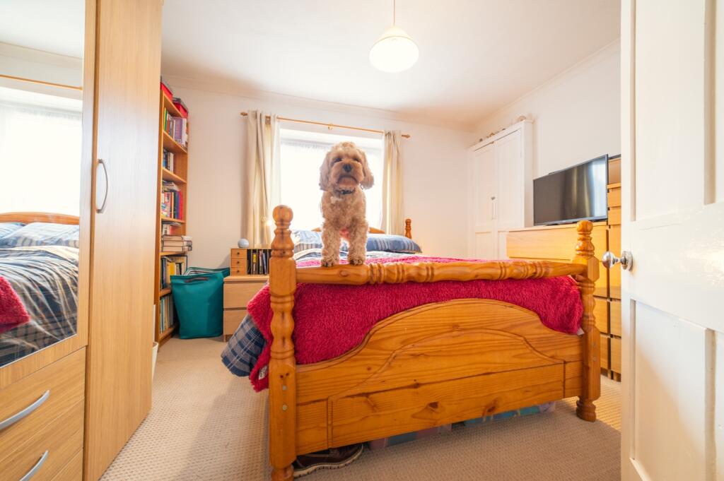 Call 02920 454555 to secure your viewing_8