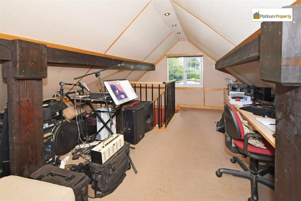 RAH_8092.JPG