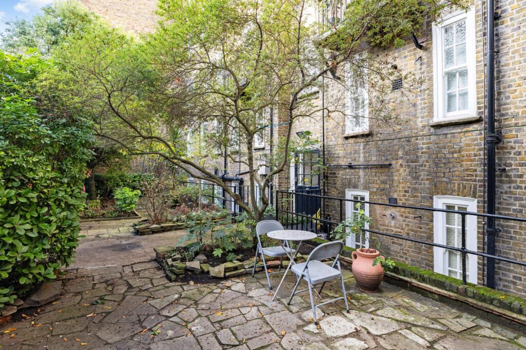 property in Tryon House, 
17 Mallord Street, SW3