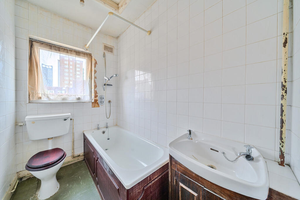 1371414-28-68f25b...