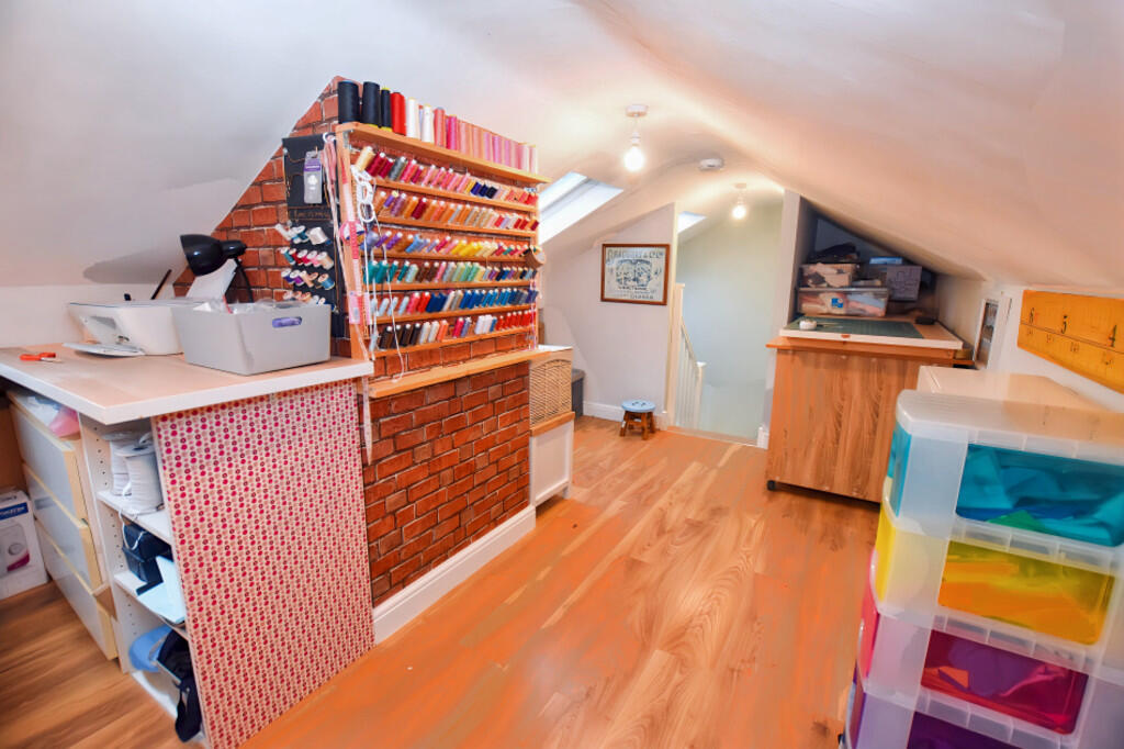 Hobby Room 3