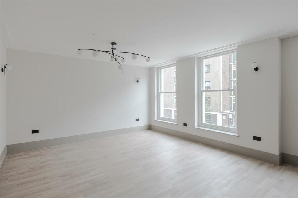 3, 11-12 Grenville Street-9.jpg