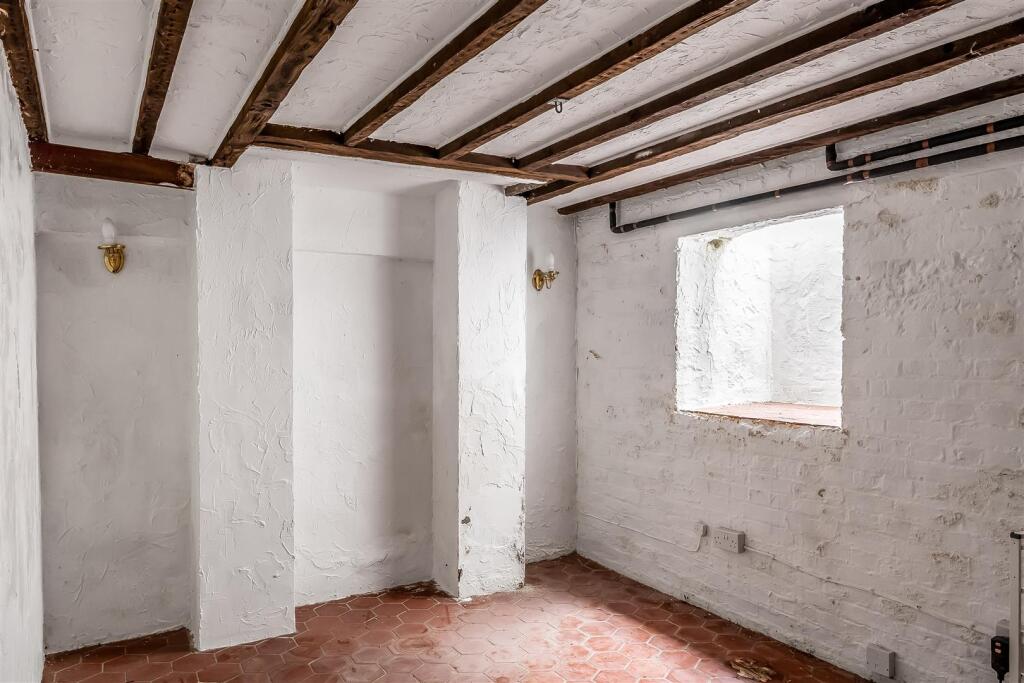 Medway Cottage Cellar