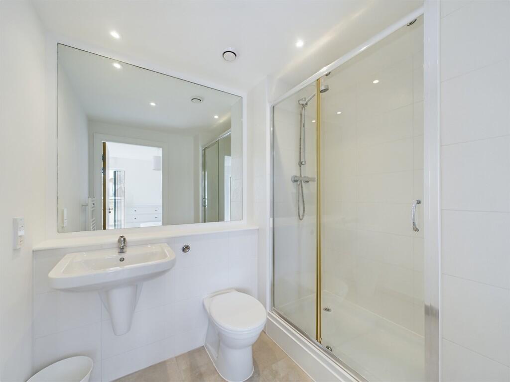 Ensuite Bathroom
